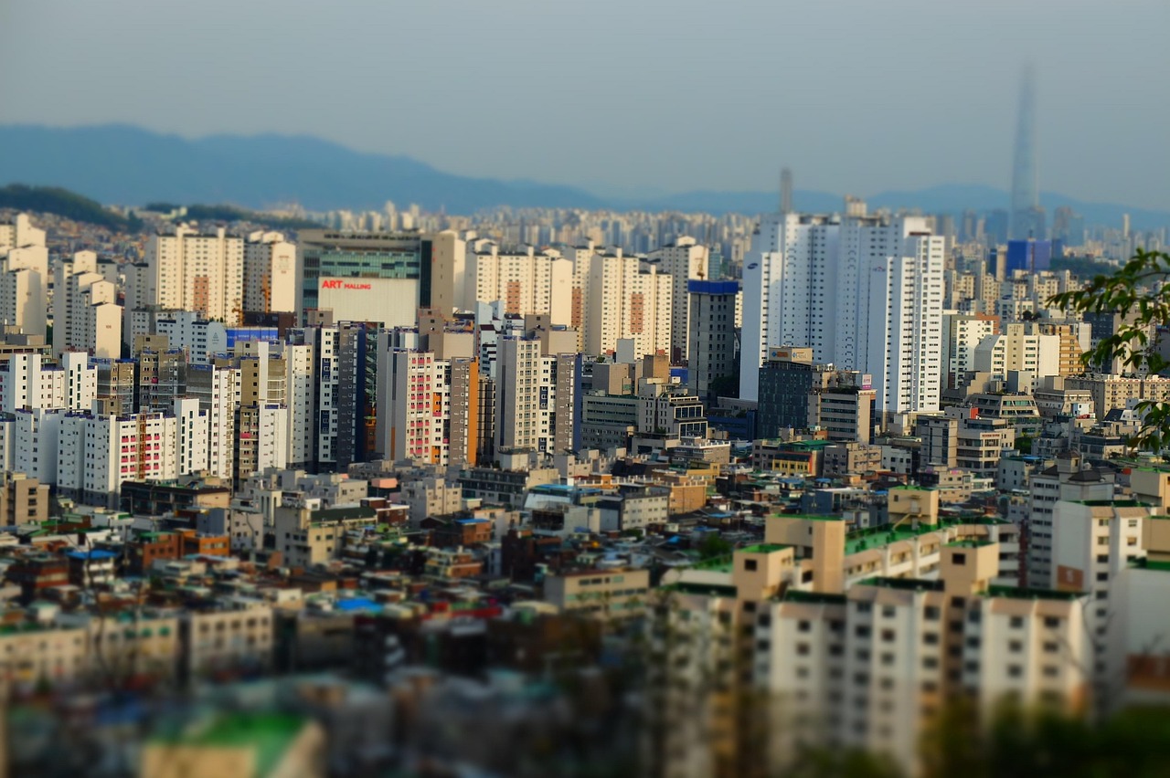 郑州4地调整为中风险地区.郑州发布城市内涝风险预警